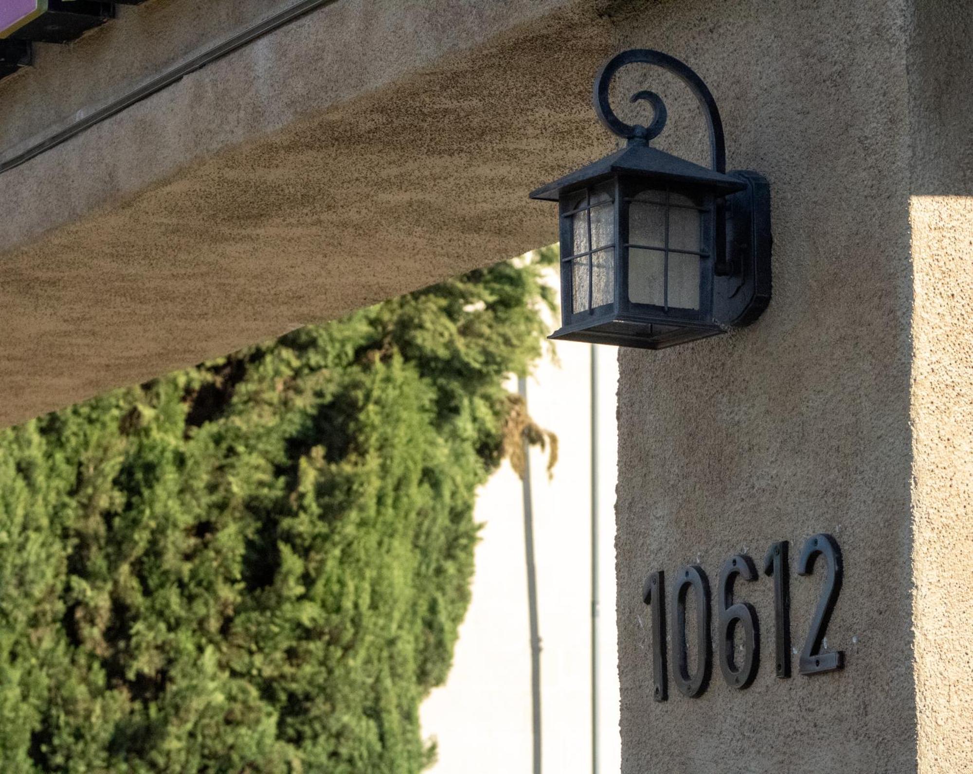 Nite Inn At Universal City - Walking Distance To Universal Studios Hollywood Лос Анджелис Екстериор снимка