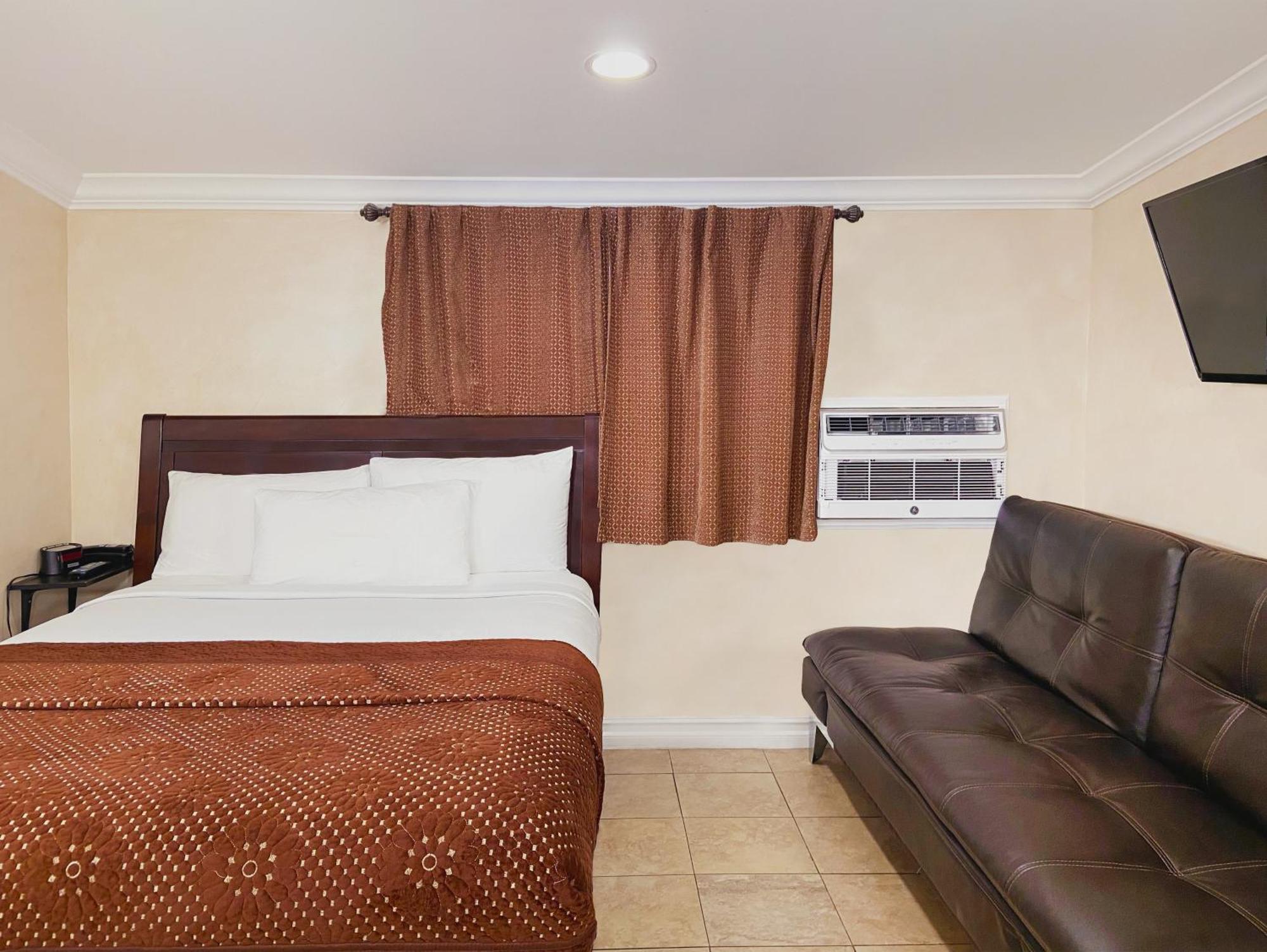 Nite Inn At Universal City - Walking Distance To Universal Studios Hollywood Лос Анджелис Екстериор снимка
