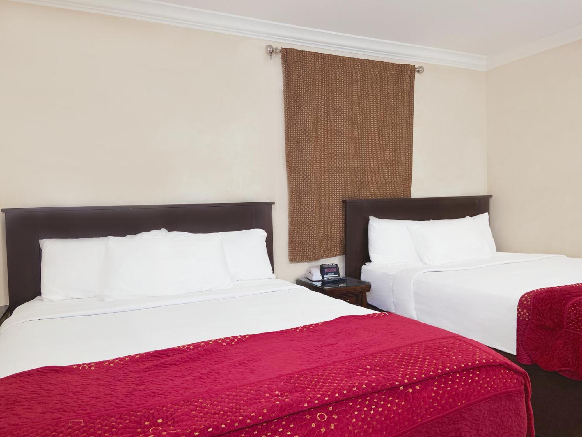 Nite Inn At Universal City - Walking Distance To Universal Studios Hollywood Лос Анджелис Екстериор снимка