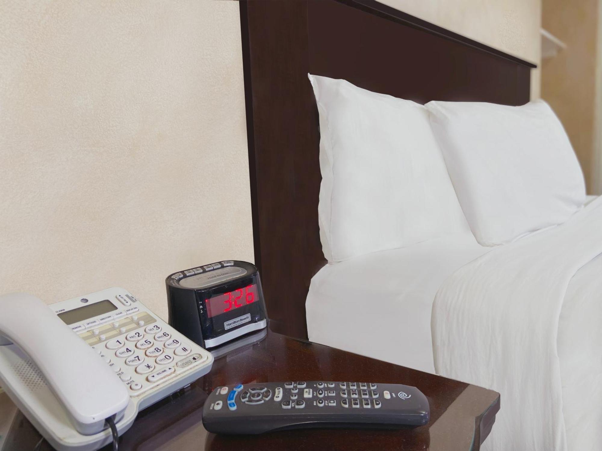 Nite Inn At Universal City - Walking Distance To Universal Studios Hollywood Лос Анджелис Екстериор снимка